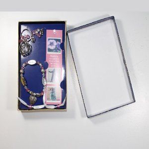 New "Sisters are different flowers" Bracelet Earrings Keychain and Bookmark Set